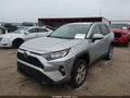2020 Toyota RAV4 — photo 2 of 16 | VIN 2T3W1RFV1LC059882