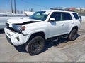2019 Toyota 4Runner — photo 2 of 16 | VIN JTEBU5JR1K5635849