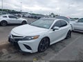 2018 Toyota Camry — photo 2 of 16 | VIN 4T1B61HK2JU155951