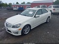 2012 Mercedes-Benz C-Class — photo 2 of 16 | VIN WDDGF8BB2CR210874