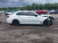 2022 BMW 5 Series — photo 13 of 17 | VIN WBA13BJ07NWX58439