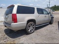 2009 Cadillac Escalade ESV — photo 4 of 10 | VIN 1GYFK26259R155624