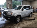 2011 Honda Pilot — photo 2 of 21 | VIN 5FNYF3H68BB016768
