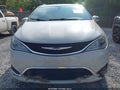 2020 Chrysler Pacifica — photo 12 of 16 | VIN 2C4RC1GG2LR103681