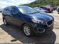 2017 Kia Sorento — photo 1 of 11 | VIN 5XYPG4A34HG211864