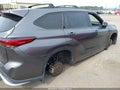 2021 Toyota Highlander — photo 4 of 17 | VIN 5TDJZRBH9MS105205