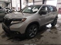 2019 Honda Passport — photo 2 of 17 | VIN 5FNYF8H99KB008265
