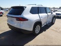 2026 Toyota Highlander — photo 4 of 15 | VIN 5TDACAB53TS068921