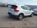 2022 Volvo XC40 — photo 4 of 16 | VIN YV4AC2HKXN2770230