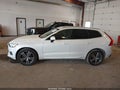 2018 Volvo XC60 — photo 14 of 16 | VIN LYV102RK0JB073863
