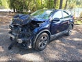 2017 Honda CR-V — photo 2 of 17 | VIN 7FARW5H38HE002937