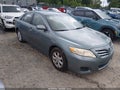 2010 Toyota Camry — photo 1 of 16 | VIN 4T4BF3EK8AR003730