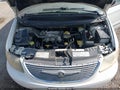 2001 Chrysler Town & Country — photo 10 of 11 | VIN 2C8GP54L31R234229