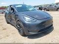 2020 Tesla Model Y — photo 1 of 19 | VIN 5YJYGDEE4LF048651