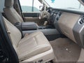 2013 Ford Expedition — photo 5 of 16 | VIN 1FMJK1H51DEF55984