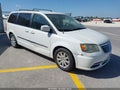 2013 Chrysler Town & Country — photo 1 of 14 | VIN 2C4RC1BG2DR690571