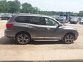 2017 Nissan Pathfinder — photo 13 of 16 | VIN 5N1DR2MM3HC622534