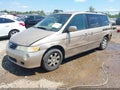 2002 Honda Odyssey — photo 2 of 16 | VIN 5FNRL186X2B012853