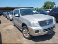 2007 Mercury Mountaineer — photo 1 of 11 | VIN 4M2EU47E57UJ02023