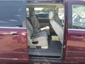 2008 Chrysler Town & Country — photo 8 of 16 | VIN 2A8HR54P38R730167