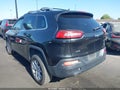 2015 Jeep Cherokee — photo 3 of 17 | VIN 1C4PJMCB2FW601495