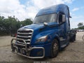 2018 Freightliner New Cascadia 126 — photo 2 of 11 | VIN 3AKJHHDR8JSJM0590
