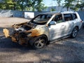 2011 Toyota Highlander — photo 2 of 11 | VIN 5TDDK3EH6BS043978