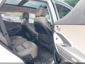 2017 Hyundai Santa Fe — photo 8 of 17 | VIN 5XYZU3LB2HG400626