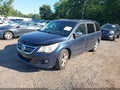 2009 Volkswagen Routan — photo 2 of 11 | VIN 2V8HW64X39R579617