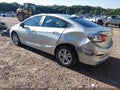 2017 Chevrolet Cruze — photo 3 of 17 | VIN 1G1BE5SM5H7203341