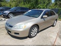 2007 Honda Accord — photo 2 of 17 | VIN 1HGCM66597A052398