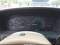 1999 Dodge Grand Caravan — photo 7 of 16 | VIN 1B4GP54L5XB897341