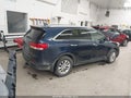 2016 Kia Sorento — photo 4 of 17 | VIN 5XYPGDA37GG060243
