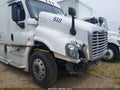 2019 Freightliner Cascadia 125 — photo 11 of 21 | VIN 3AKJGLDR3KSKV6139