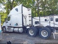 2015 Freightliner Cascadia 125 — photo 14 of 15 | VIN 3AKJGLBG1FSGB2433