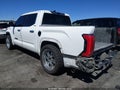 2022 Toyota Tundra — photo 3 of 17 | VIN 5TFJA5AB6NX016586