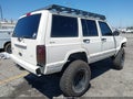 1998 Jeep Cherokee — photo 4 of 17 | VIN 1J4FJ68S2WL104202