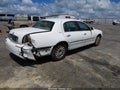2004 Lincoln Town Car — photo 4 of 22 | VIN 1LNHM81W64Y632853