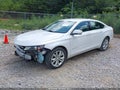 2019 Chevrolet Impala — photo 2 of 17 | VIN 1G11Z5S33KU120958