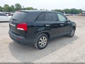 2012 Kia Sorento — photo 4 of 12 | VIN 5XYKT3A10CG285743