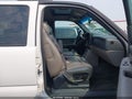 2002 Chevrolet Suburban — photo 5 of 11 | VIN 3GNFK16T32G235770