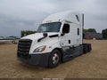 2020 Freightliner New Cascadia 126 — photo 2 of 20 | VIN 3AKJHHDR5LSMA0104