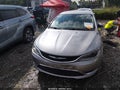 2015 Chrysler 200 — photo 12 of 16 | VIN 1C3CCCAB2FN660742