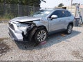 2019 Toyota RAV4 — photo 2 of 19 | VIN 2T3N1RFV4KW040588