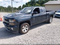 2018 Chevrolet Silverado 1500 — photo 2 of 17 | VIN 2GCVKREC3J1100851
