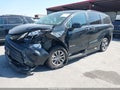 2024 Toyota Sienna — photo 2 of 19 | VIN 5TDJRKEC7RS217497