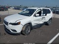 2019 Jeep Cherokee — photo 2 of 16 | VIN 1C4PJLLBXKD246771