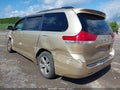 2013 Toyota Sienna — photo 3 of 16 | VIN 5TDKK3DC0DS334010