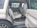 2007 Chrysler Aspen — photo 8 of 22 | VIN 1A8HW582X7F529993