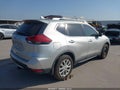 2017 Nissan Rogue Sport — photo 4 of 18 | VIN JN8AT2MT1HW401999